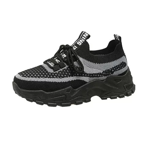 2023 Весна и лето новые спортивные женские туфли сетевая красная дышащая мягкая дна повседневное холст.