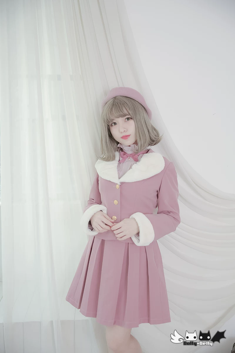 Приталенный жакет (Dolly Delly) M, плюшевый воротник и манжеты из искусственного меха, маленький крой