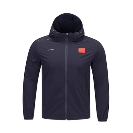 Версия ветровки Li Ning Jacket, спонсируемая той же национальной сборной.