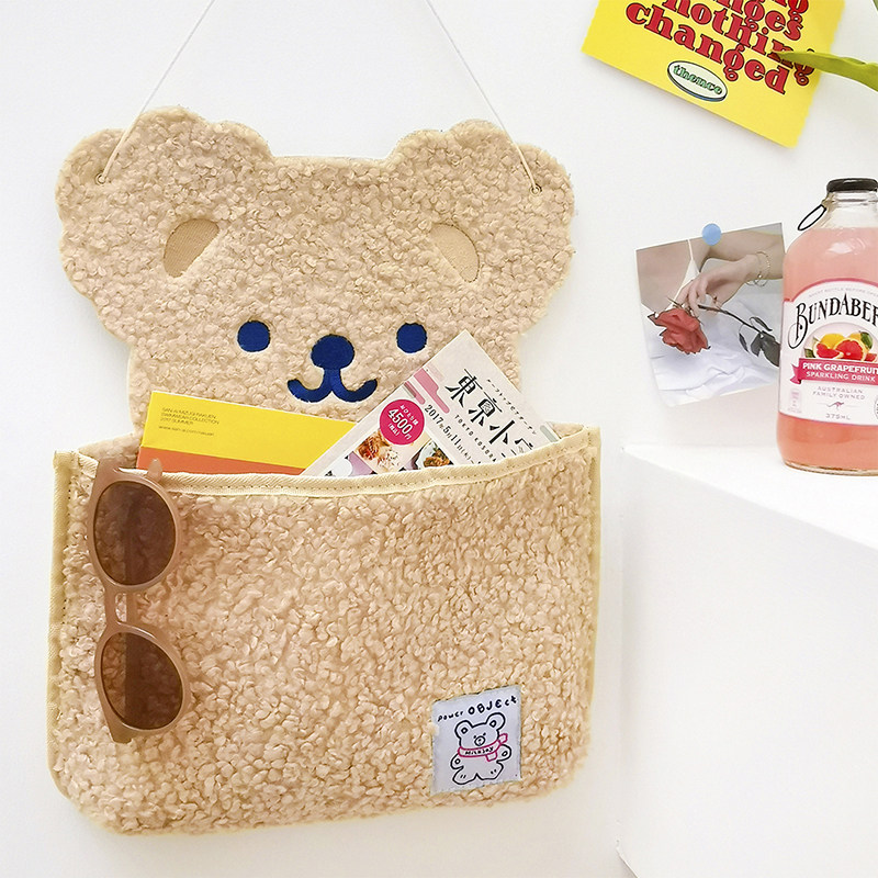 milkjoy plush small bear containing hanging bag mobile phone stationery wall-mounted collection pocket cute cartoon wall decoration bag-Taobao