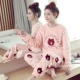 Đồ ngủ nhung san hô ấm áp của phụ nữ mùa thu và mùa đông phiên bản dày của phim hoạt hình Hàn Quốc có thể được mặc bên ngoài bộ đồ phục vụ nhà mùa đông flannel những kiểu đồ bộ đẹp