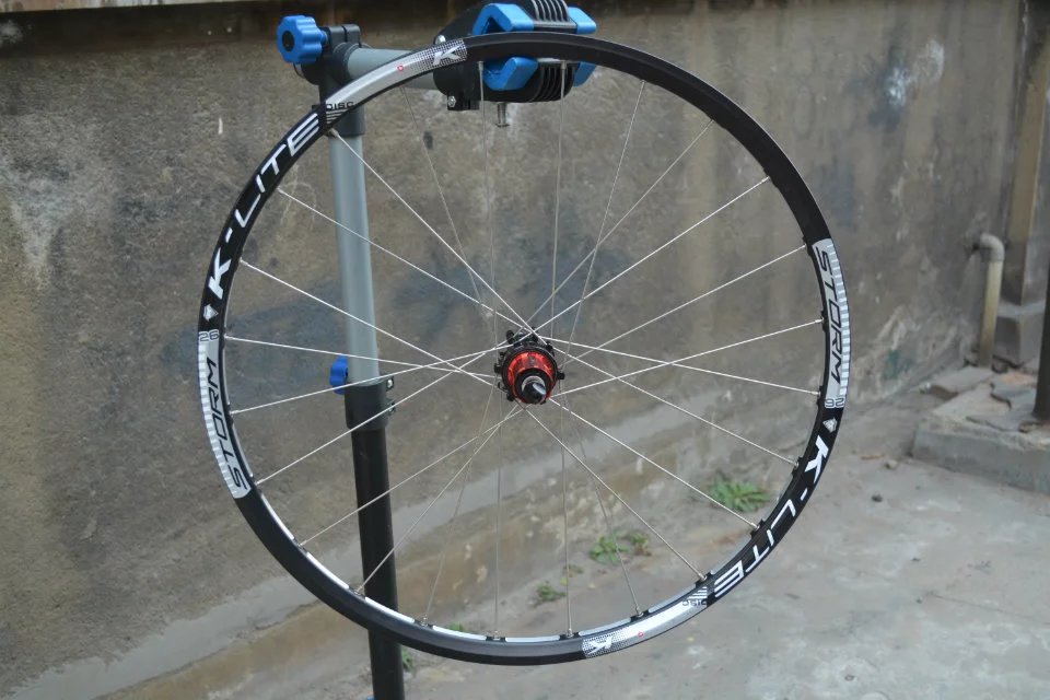 Self-made wheel set K-LITE 2 holes 4 rims Quantum ME6 straight pull hub DT spokes