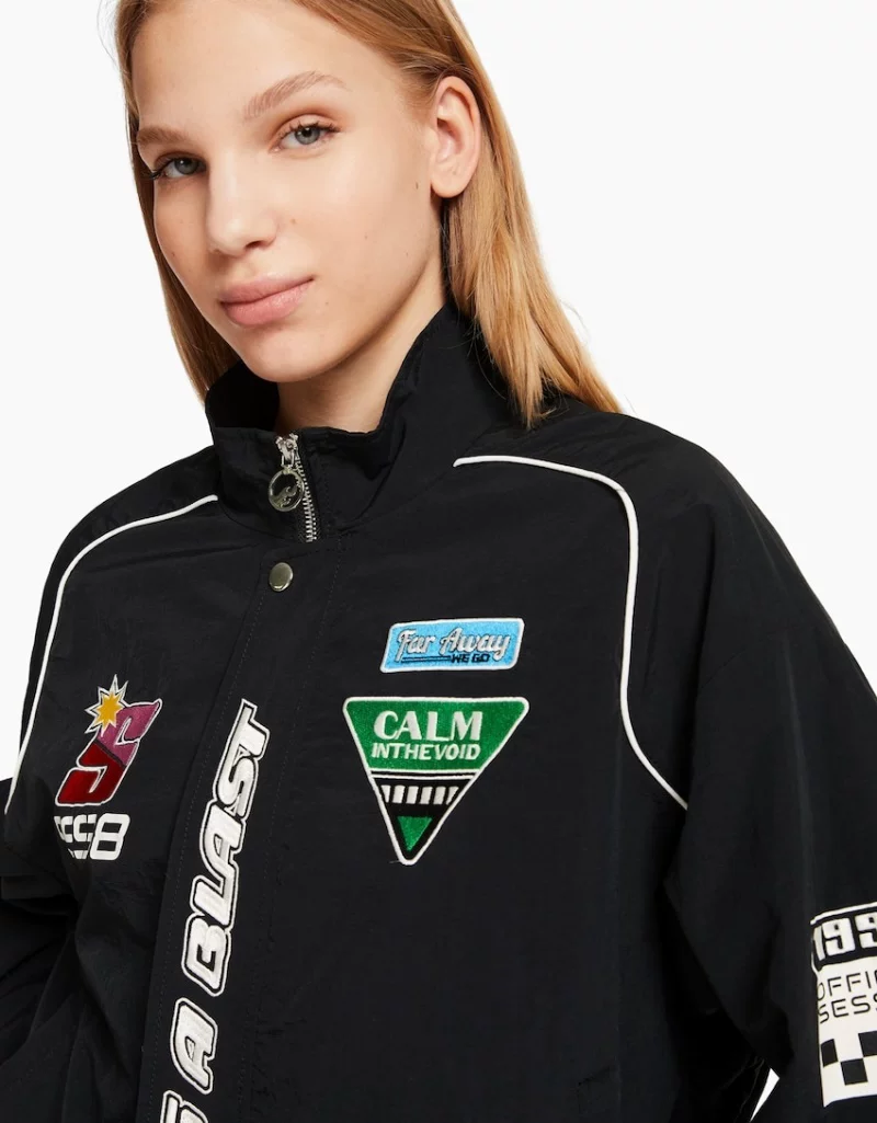 Bershka, гоночный автомобиль, наклейка, нейлоновая куртка, 3 месяца, Испания