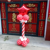 Набор колонн красной звезды