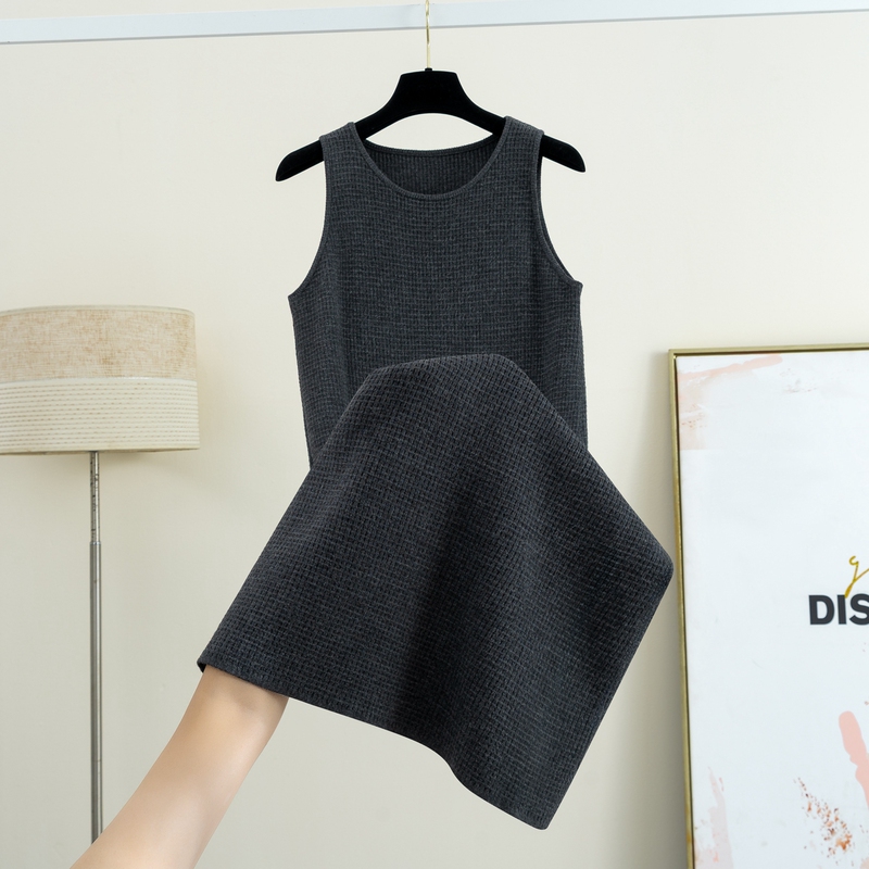 2026 Autumn/Winter New Round Neck Knitted Dress for Women, Loose Sleeveless Inner Layer Tank Dress, Slimming Over-The-Knee Base Dress 2026 Autumn/Winter New Round Neck Knitted Dress for Women, Loose Sleeveless Inner Layer Tank Dress, Slimming Over-The-Knee Base Dress