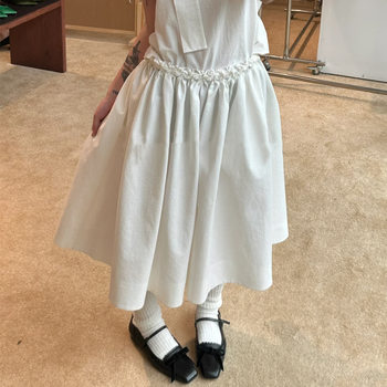 Hua Yi [Shanghai High Edition] Fashionable Mid-Length Skirt with Hand-Sewn Floral Waist Decoration for Women Shushuto