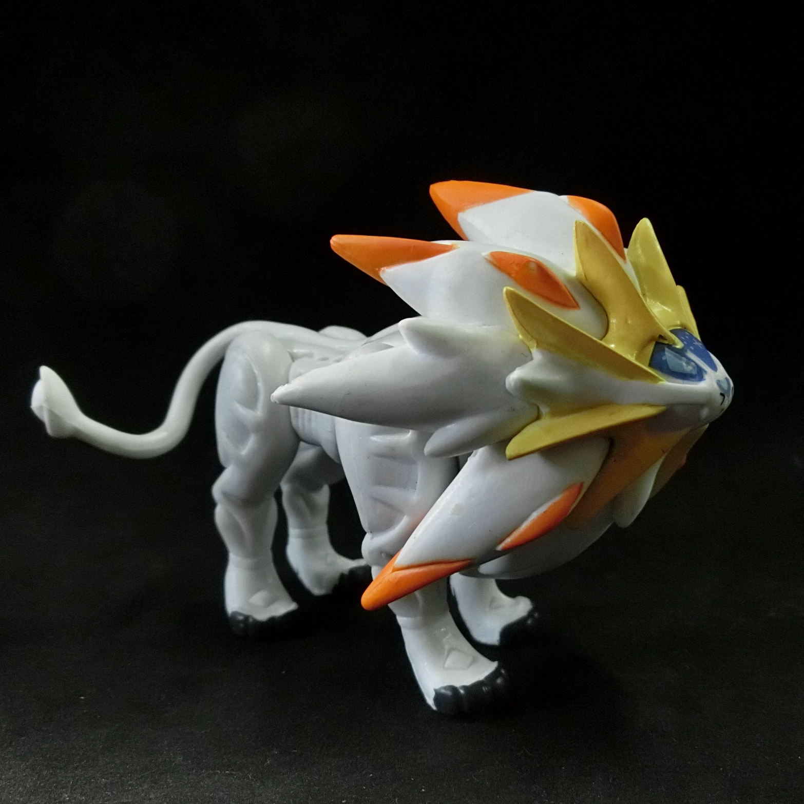 Серебряное Боевое Звери крайне Луорала Солгрезакользма (крылья рассвета) отечественные куклы
