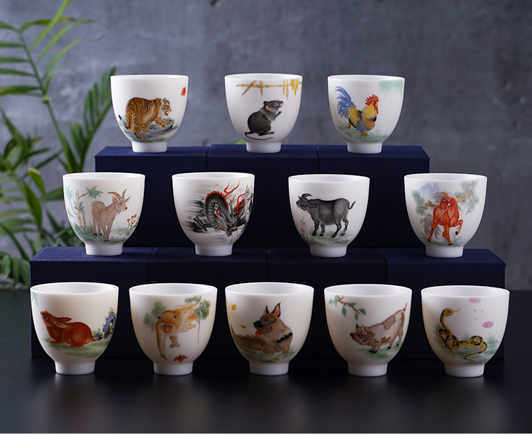 Suet jade master cup zodiac kung fu tea cups of jingdezhen ceramics hand - made white porcelain sample tea cup single CPU