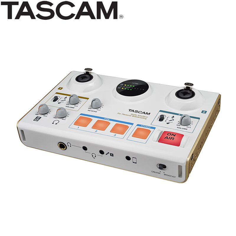 Great Wall Line of stock TASCAM Das crown US-42 US42 Internet K song anchor external USB sound card