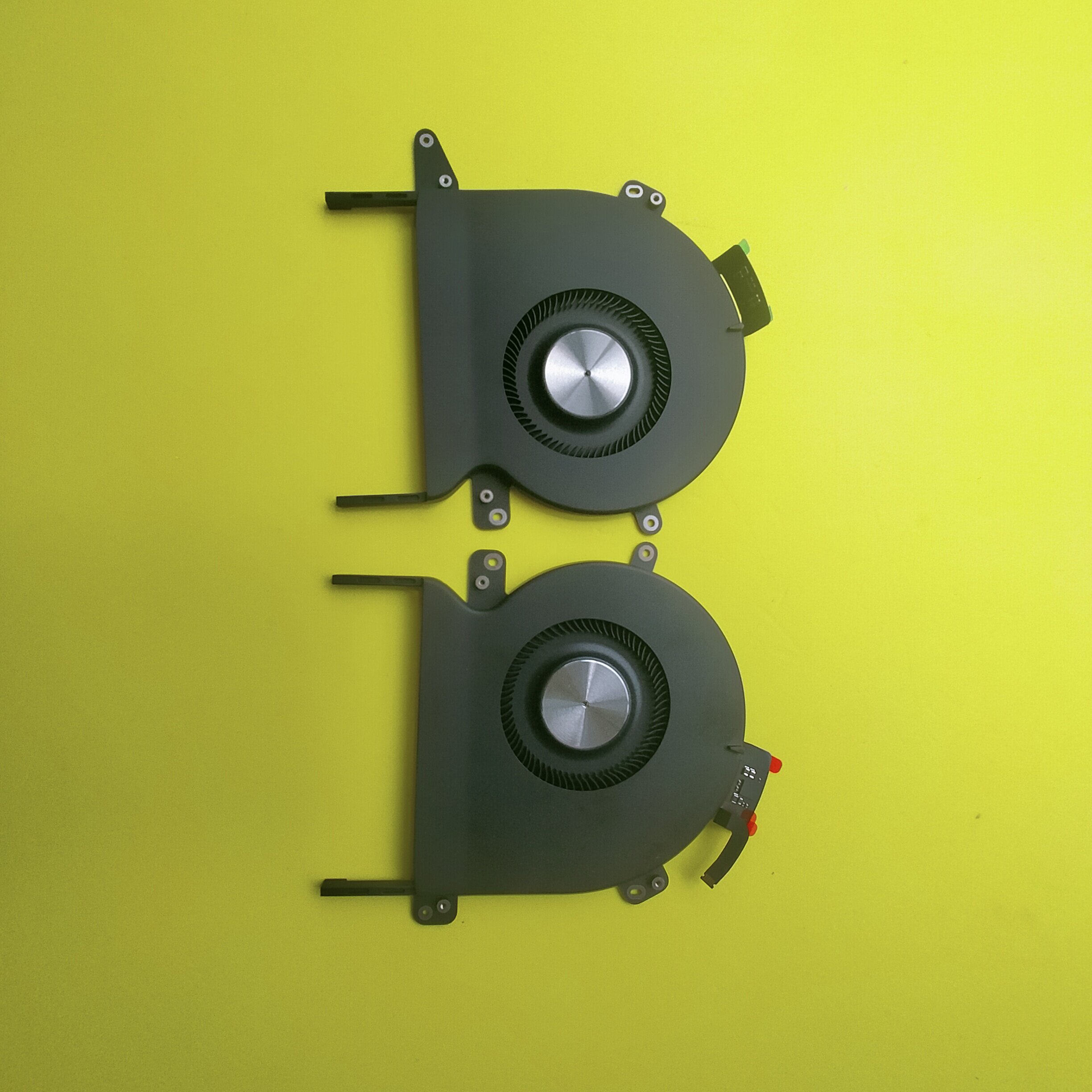 Suitable for Apple's ND55C82-20E20-20E03 notebook CPU graphics card cooling fan