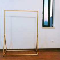 Clothing store shelves golden floor rack side hanging womens clothing store clothing rack Middle Island rack display rack