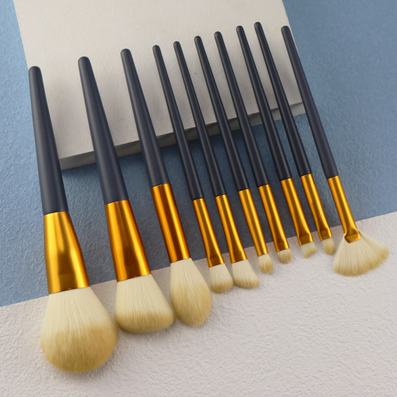 Le Grape Makeup Brush Set Group Beginners Brush Cangzhou Affordable Loose Powder Brushed Blush Red Eye Shadow Brush Animal Hair Soft Hair