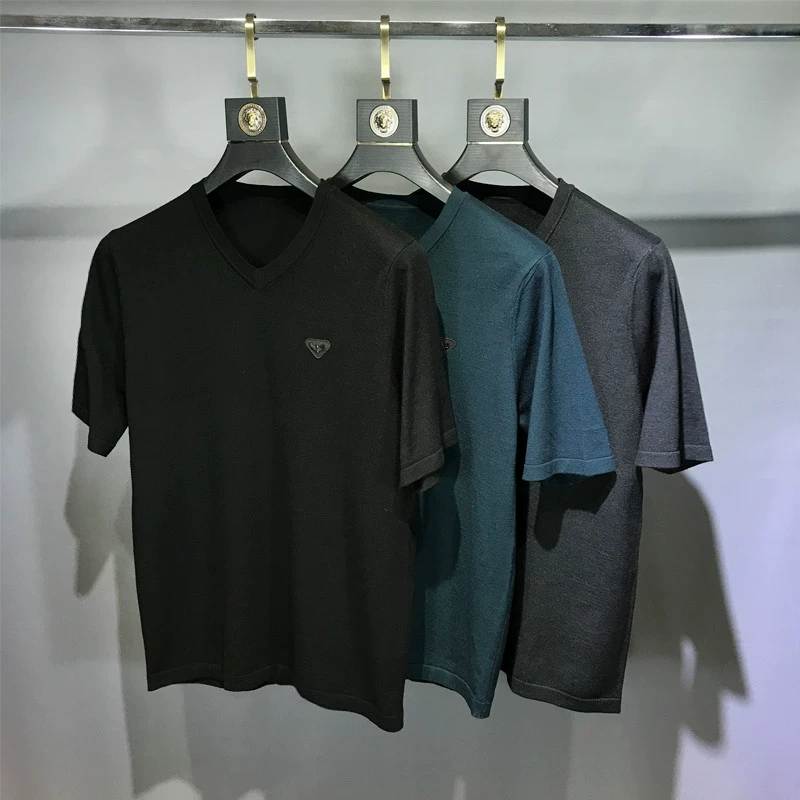Mùa thu và mùa đông dệt kim ngắn tay áo len nam cổ chữ V áo len mỏng nửa tay cộng với size cotton cổ yếm cổ áo xu hướng áo thun - Áo len