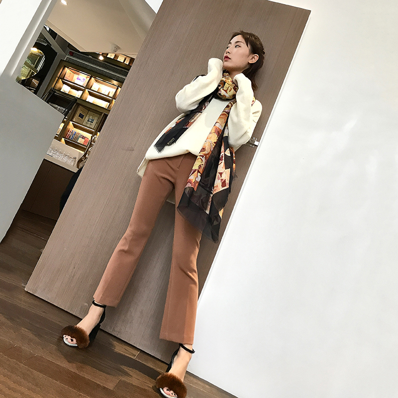 三千自制 剪裁绝佳瘦长9分微喇美裤 日本进口弹力厚料 BJ1571