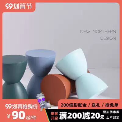 Shoe stool home door Nordic small stool simple living room children's low stool plastic creative wearing shoes stool round stool