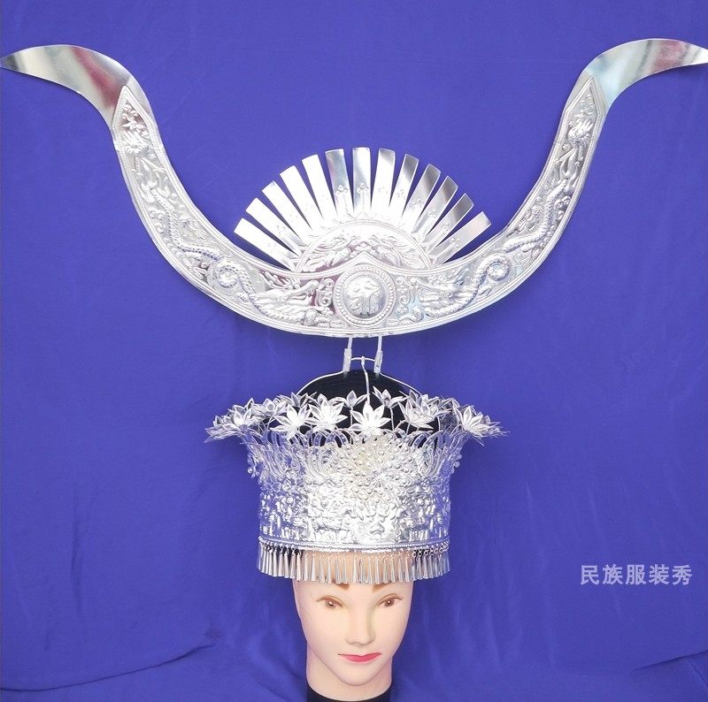 Guizhou Miao and Dong silver headwear silver hat phoenix crown medium hat plus new horn