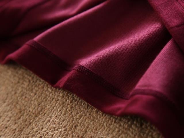 Đài Loan đơn nam tự sưởi ấm cộng với cổ áo cashmere mỏng cổ thấp quần áo mùa thu đơn mảnh ấm áp chặt chẽ tăng mã phân bón quần áo giữ nhiệt nam