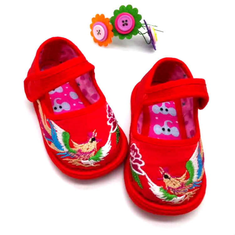 Baby handmade thousand layer bottom tiger head shoes men and women baby tiger single shoes toddler shoes traditional cloth shoes single shoes spring and autumn