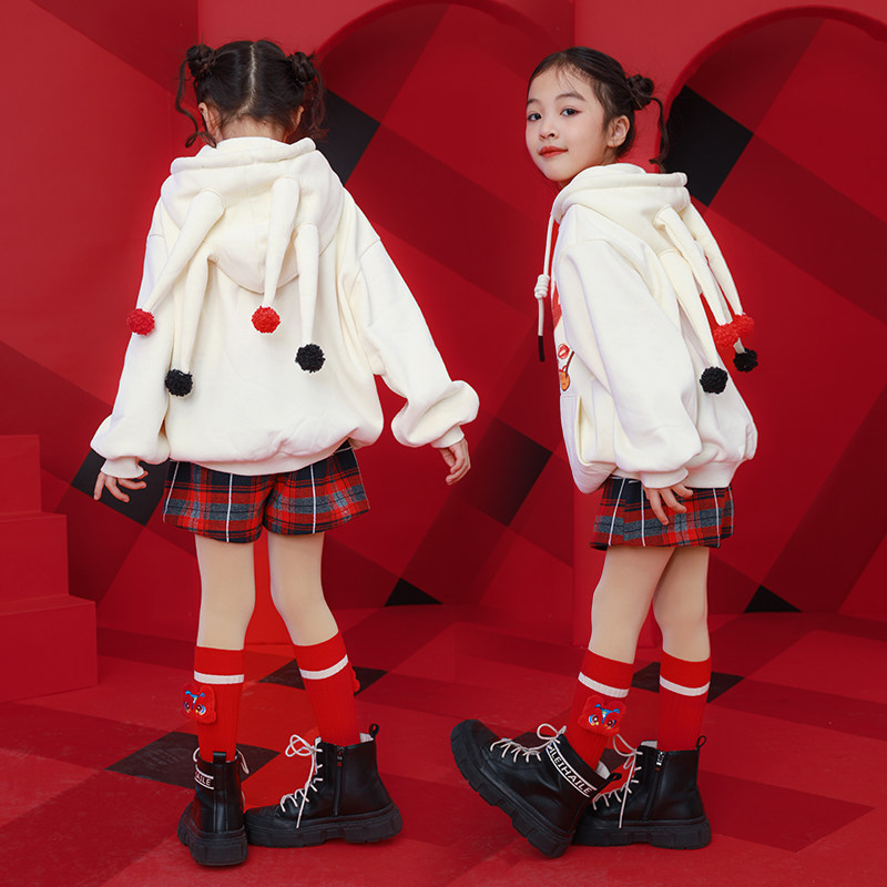 Rain Star Rain Girl New Year's Eve suit 2024 new CUHK Scout cartoon cute neck-and-half dress for kids-Taobao