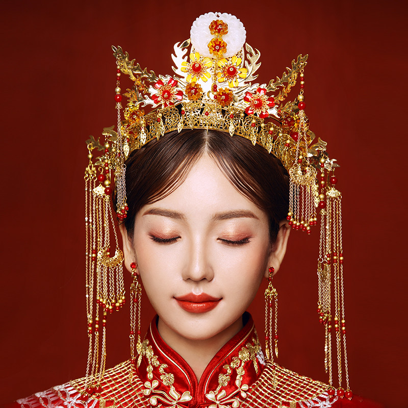 Bridal Show and Accessories For the Face Little Wedding Show and Feng Guan Chinese Style Atmosphere Wedding Ancient Dress Walking and Flowing Su Hair Accessories