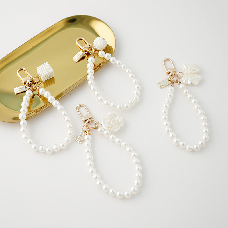  Baroque Retro Pearl Chain Rose Bow Compact Car Key Chain Bag AirPods Pendant