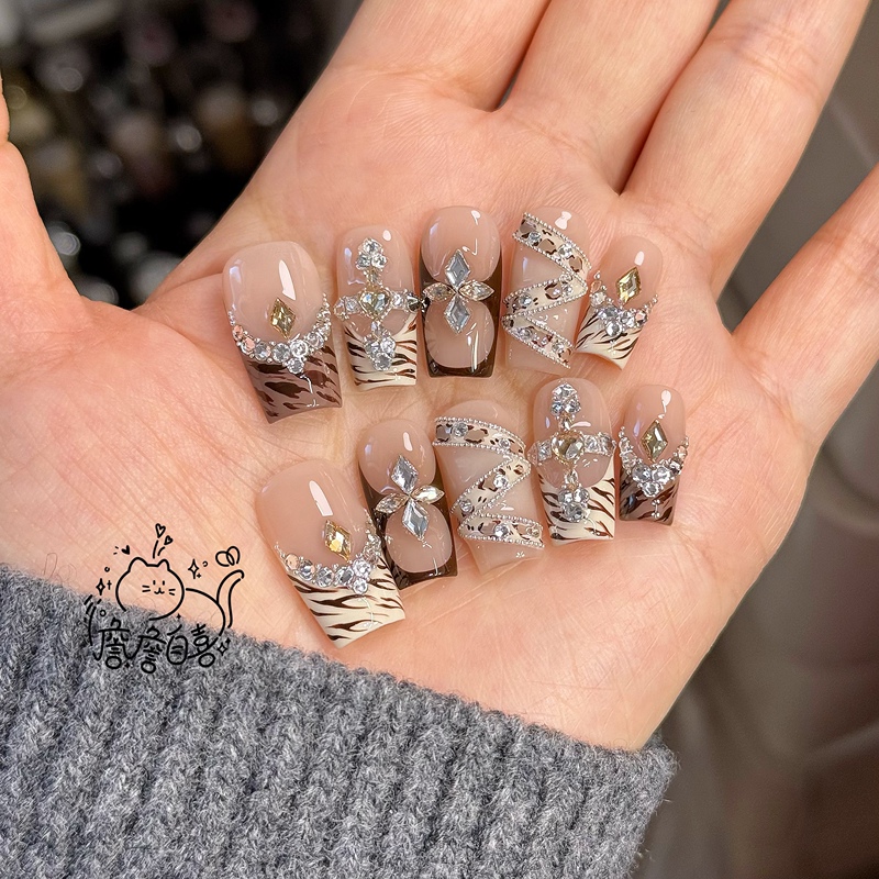 【Zhan Zhan's Joy】Swarovski｜Meilai Hand-Painted Zebra Pattern with Rhinestones Wearable Nails