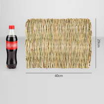 Rabbit straw mat chinchilla guinea pig cold-proof straw corn husks hand-woven mat foot mat bedding pet supplies