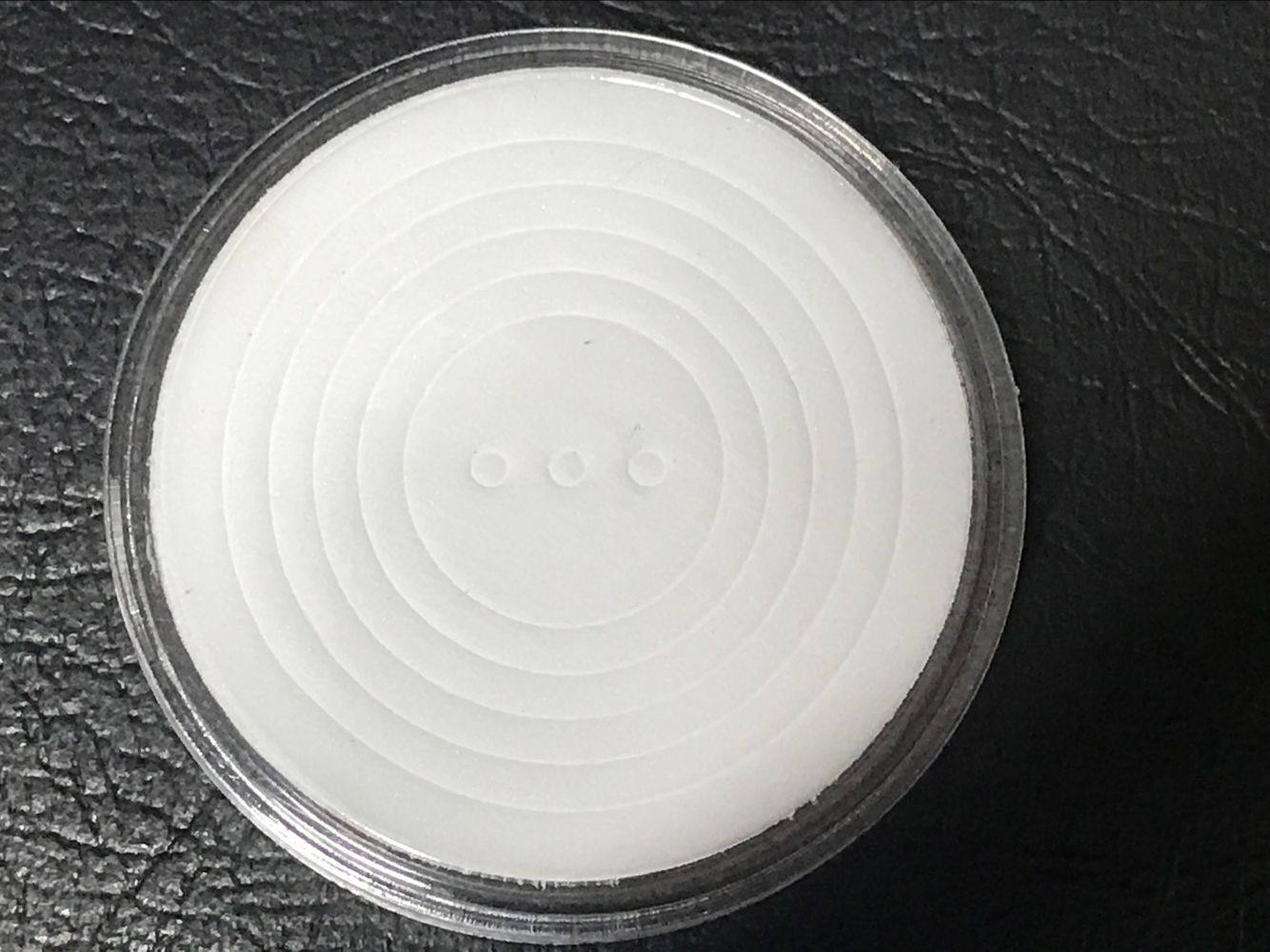 (Qingzodie small shop) Three flowers with inner cushion adjustable commemorative coin round case acrylic coin protection box collection box