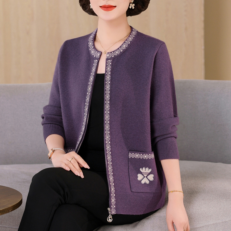 Spring Knit Cardigan for Middle-Aged and Elderly Mothers, Extra Large Size Women's Clothing 100kg Loose Zipper Jacket Wool Sweater Top