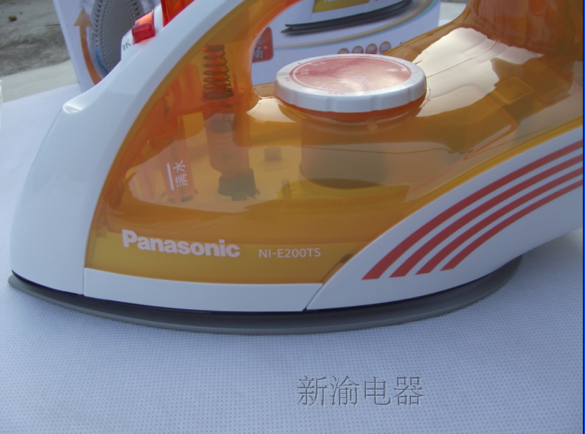 Bàn ủi điện chính hãng Panasonic NI-E200TS ủi thẳng đứng thiết bị an toàn chống quá nhiệt bàn ủi hơi nước loại nào tốt