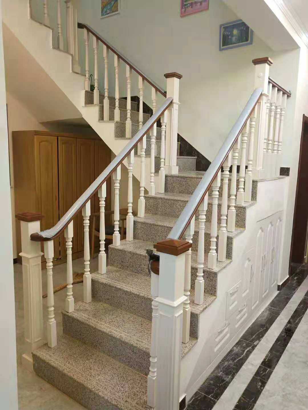 Tianjin stairs Solid wood stairs Villa stairs Rotating stairs Attic stairs Stair handrails