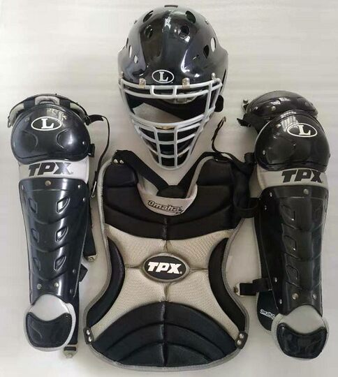 Year-end special baseball protective gear, softball, catcher protective gear, helmet, chest protector, leg protector, catcher protective gear