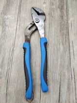 The water pump pliers are 10 inches