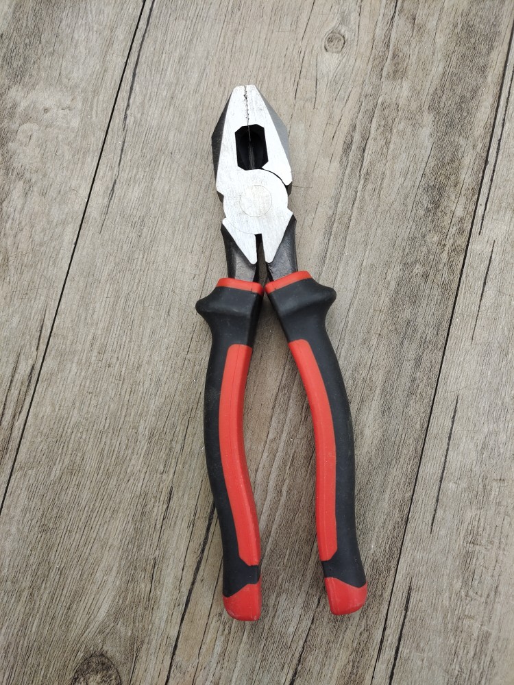 Steel wire pliers Old Tiger pliers 7 5 inch multifunction wire pliers