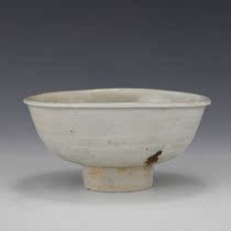 The Song dynasty greenish white porcelain ke hua wan ying qing gao zu wan old bowl antique yuan bowl porcelain specimen in the Northern Song Dynasty yao zhi Bowl