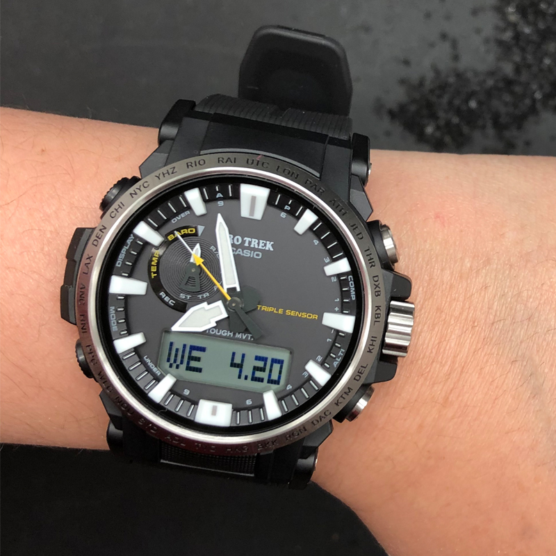 Casio Protrek Prw-61-1A/Nj-1/Y-1B/6600Yb-3 Solar-Powered Radio-Controlled Mountaineering Men's Watch