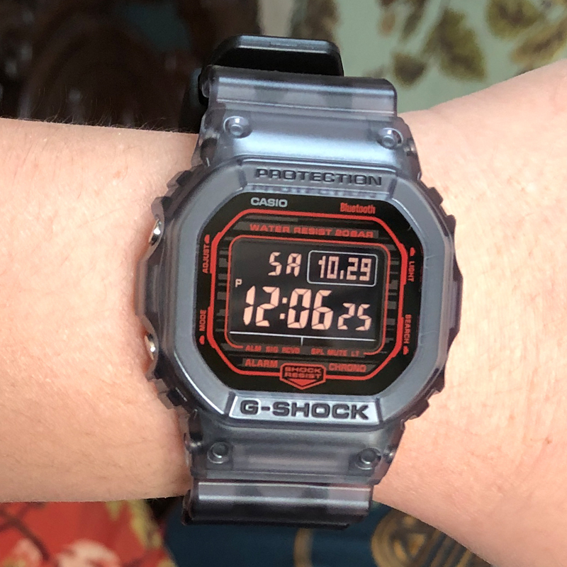Casio Watch G-Shock Dw-B5600G-1/2/7/Sf-7 Bluetooth Digital Sports Waterproof Men's Watch