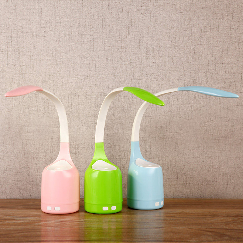 ��������led����usb���ɵ���С̨��