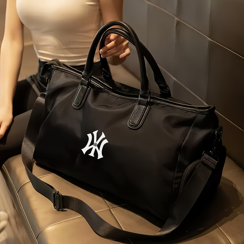 Nyms Co-Branded Trendy Brand Shoulder Bag, Lightweight Business Trip Short-Distance Storage, Sports Training, Fitness, Portable Travel Business Trip Bag