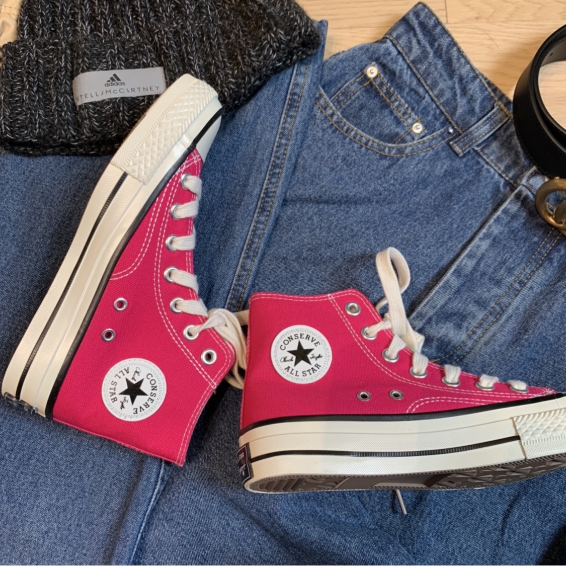 2022 spring rose pink dragon fruit plum color student canvas shoes high tube brightens Harajuku star retro shoes