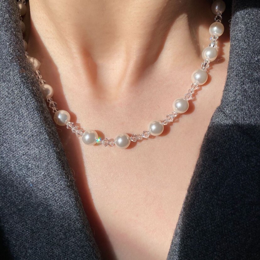 Temperament Sch Great Pearl Design Sensation Crystal Necklace Woman American 925 Pure Silver Lock Bone Chain 100 hitch Queen Fan