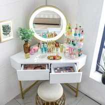 Triangle Makeup Desk Dresser Corner Bedroom Makeup Desk girl Home Petite famille Type de mur Corner Desk Courte moderne