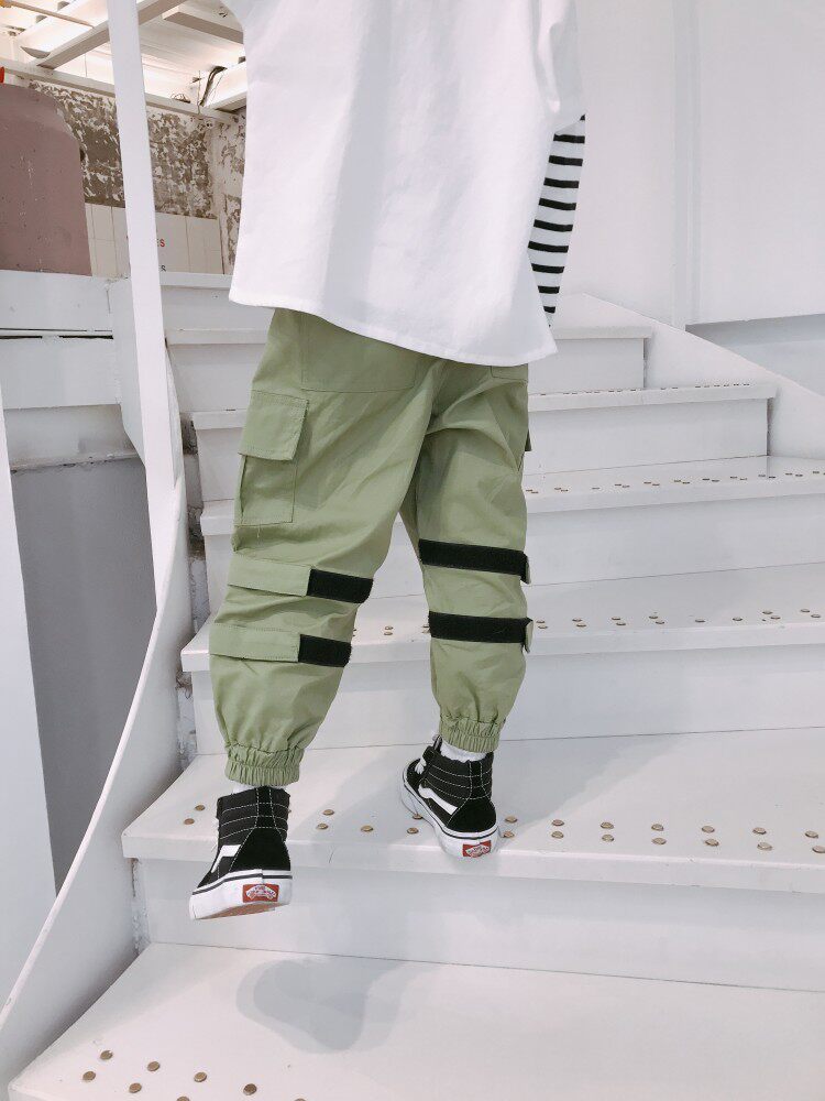 Boys overalls 2020 spring and autumn new Korean version of the children's personality loose casual trousers boys and girls beam pants