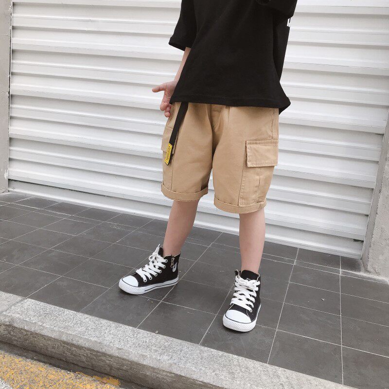 2020 new summer children's suits Hong Kong style boys' pocket tooling five-point pants small children's tide five-point casual shorts