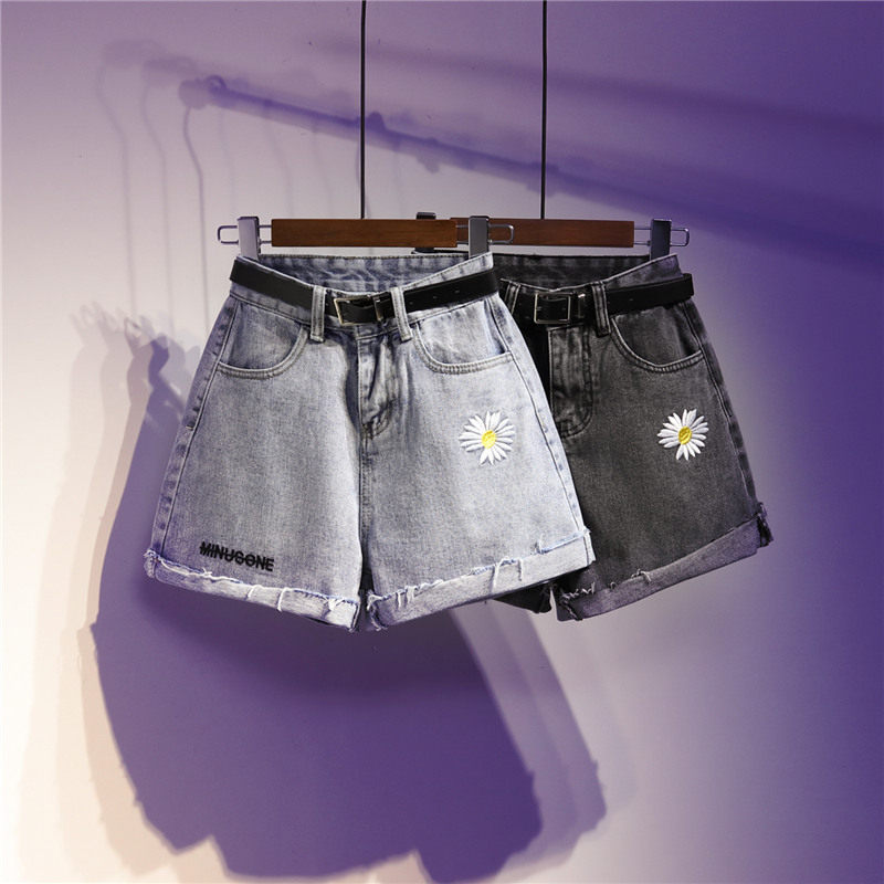 Korean small daisy denim shorts women's summer 2021 new Korean version loose large size fat mm high waist thin a-line pants