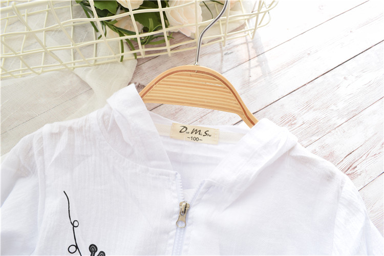Mùa hè mới thời trang giản dị phim hoạt hình in ấn phần mỏng thoáng khí trùm đầu sun bảo vệ quần áo bé trai và bé gái quần áo chống nắng ngoài trời áo trẻ em