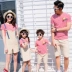 Cha mẹ và con mặc bib suối nước mùa hè ăn mặc 2018 triều mới một gia đình ba mùa hè bốn- gia đình đầy đủ- chiều dài ngắn tay mùa đông