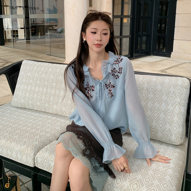 Early Autumn New French-Style Heavy Sequin Embroidery Ruffled V-Neck Long-Sleeve Shirt with Blue Tie Design Top Early Autumn New French-Style Heavy Sequin Embroidery Ruffled V-Neck Long-Sleeve Shirt with Blue Tie Design Top