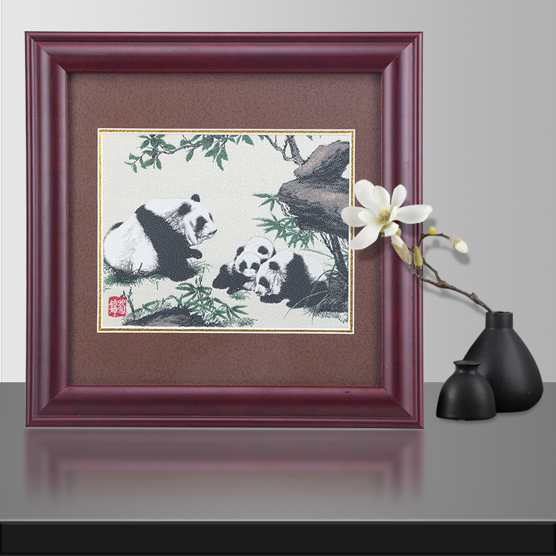 Treasure Hunt for Chengdu Characteristics of Shu Jingiu Photo Photo Photo of the Three Panda National Treasures Business Meeting Foreign-Foreign Gift