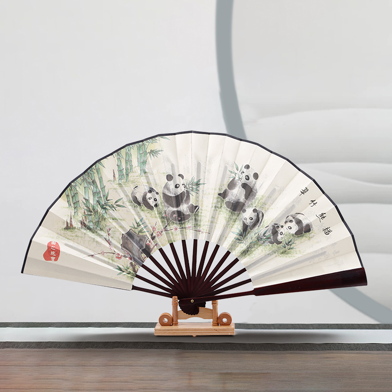 Looking for Jinji new men's fan craft fan double-sided silk fan folding fan bamboo handle national treasure panda facial makeup calligraphy